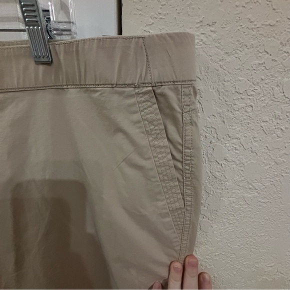 Chico’s Khaki Pants Size 3 (16 in standard size) - Picture 5 of 13